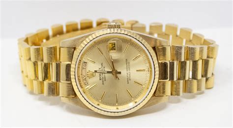 fake rolex needs a battery